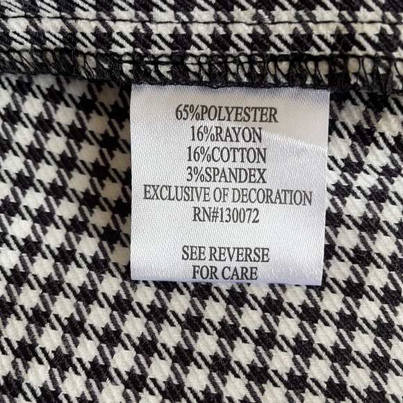 Kate Rosy Black and White Gingham Blazer - Picture 7 of 8